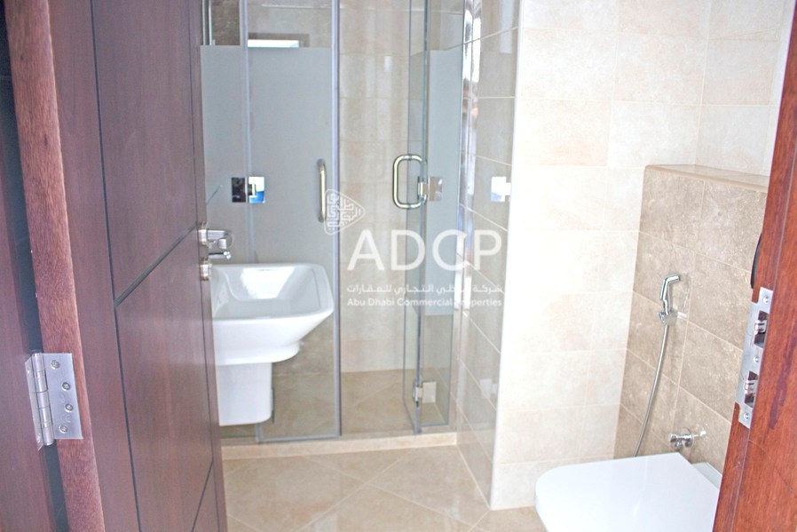Toilet in ADCP  P/2210 in Airport Road Abu Dhabi