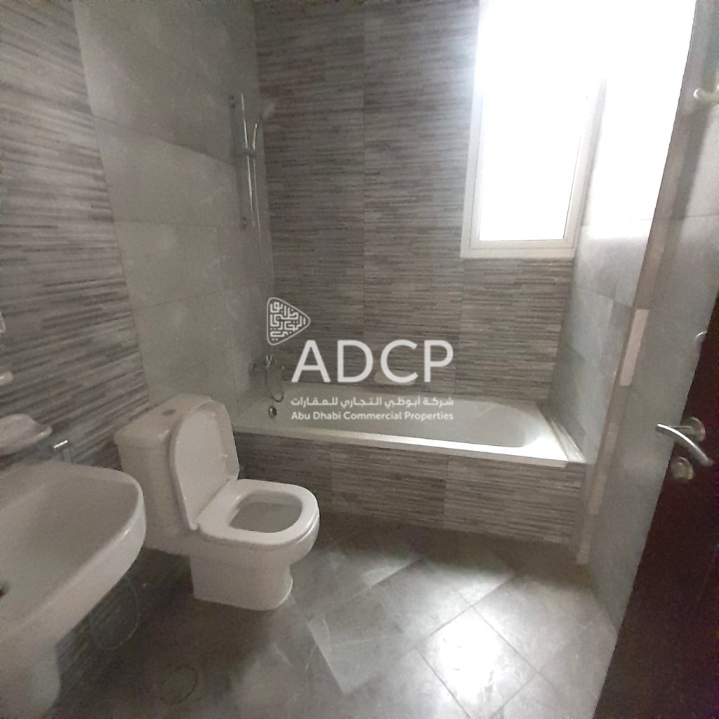Bathroom ADCP P/1963 in Asharej