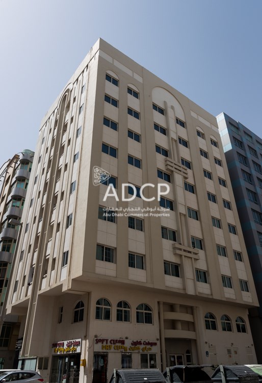 Building ADCP P/285 in Mussafah, Abu Dhabi