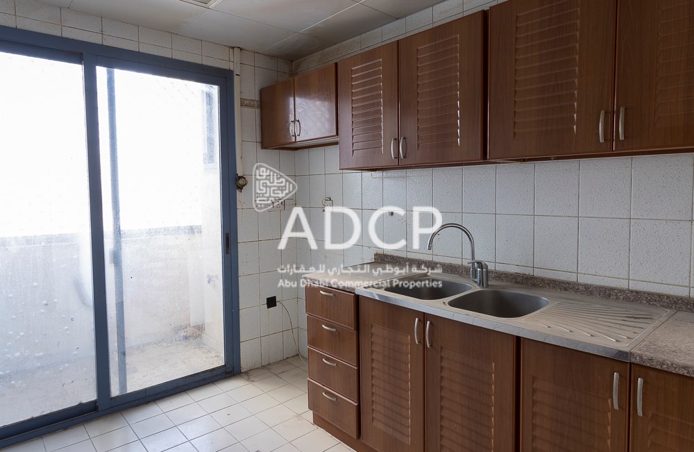 Kitchen in ADCP AL Nahyan, Abu Dhabi