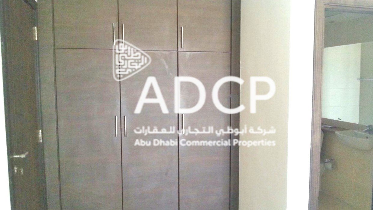 Wardrobe ADCP B/796 in Nad Al Sheba