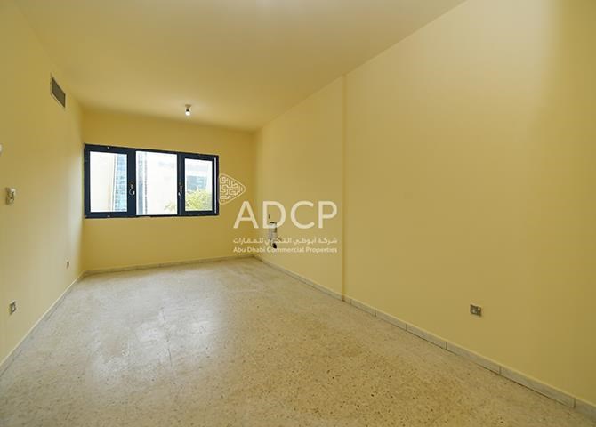 Studio ADCP 362 in Al Danah